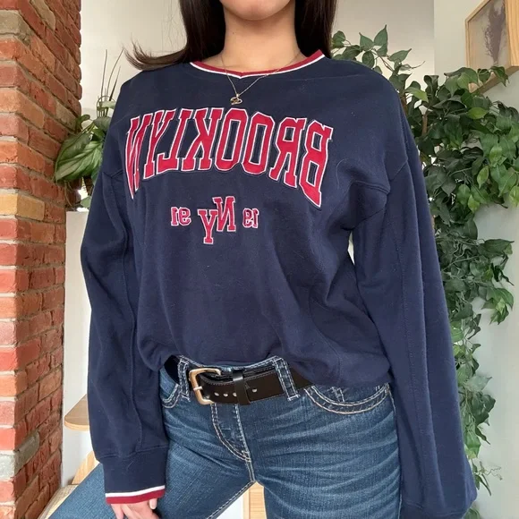 Garage Brooklyn NY Oversized Streetwear Sweatshirt - Picture 3 of 4